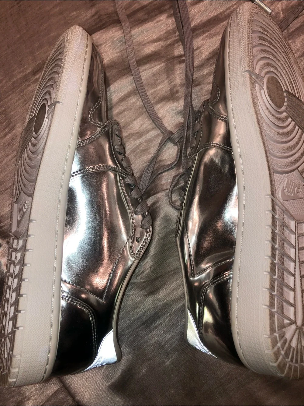 Air Jordan 1 Retro Pinnacle Low Silver
